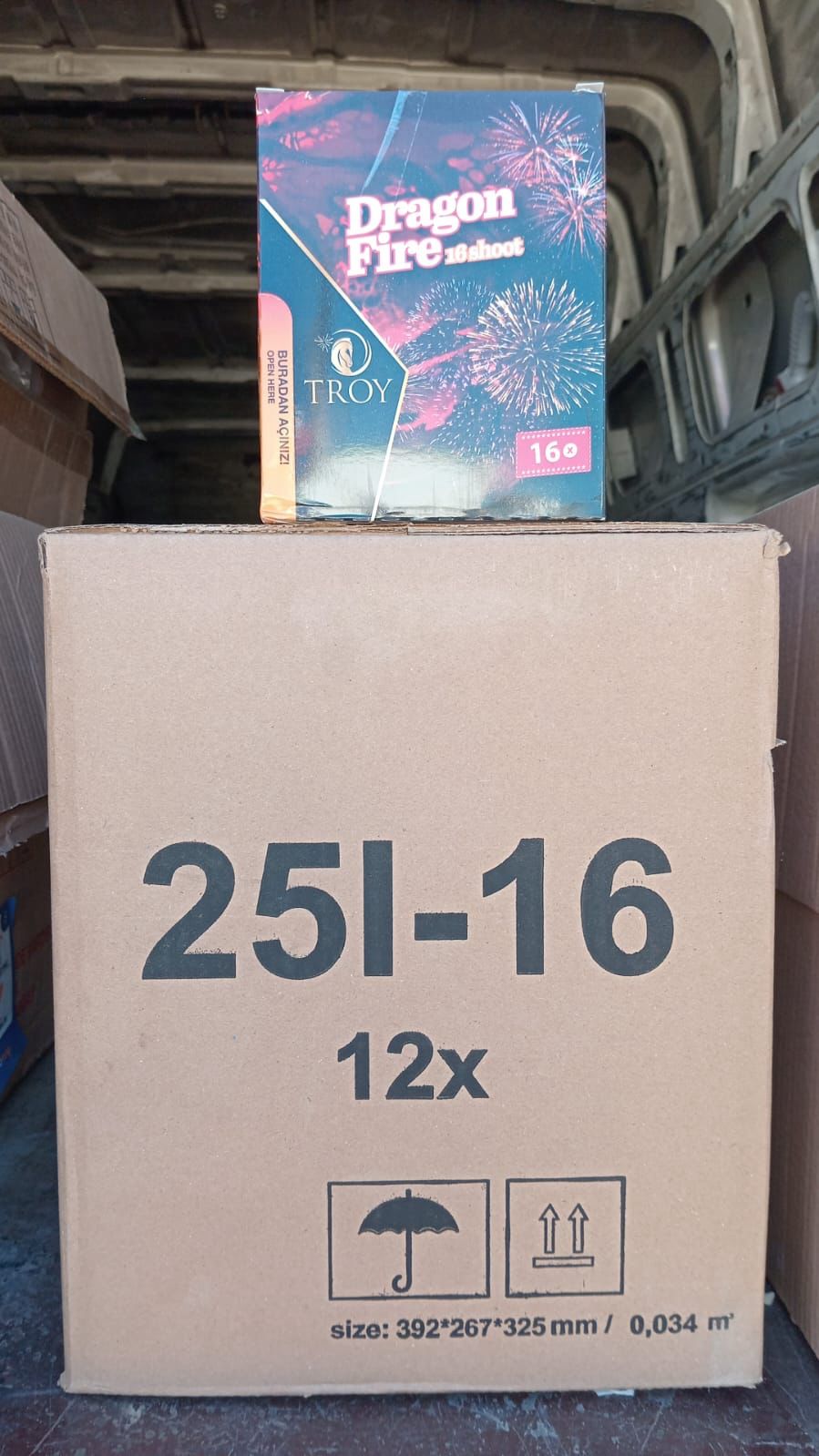 Havai Fişekler: Unutulmaz Kutlamalar için Etkileyici Seçenekler - Yüklenen Görsel